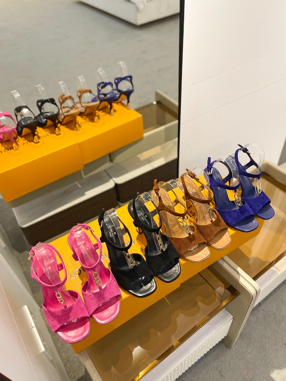 [TOP] Louis Vuitton LV Pumps - 4 Color