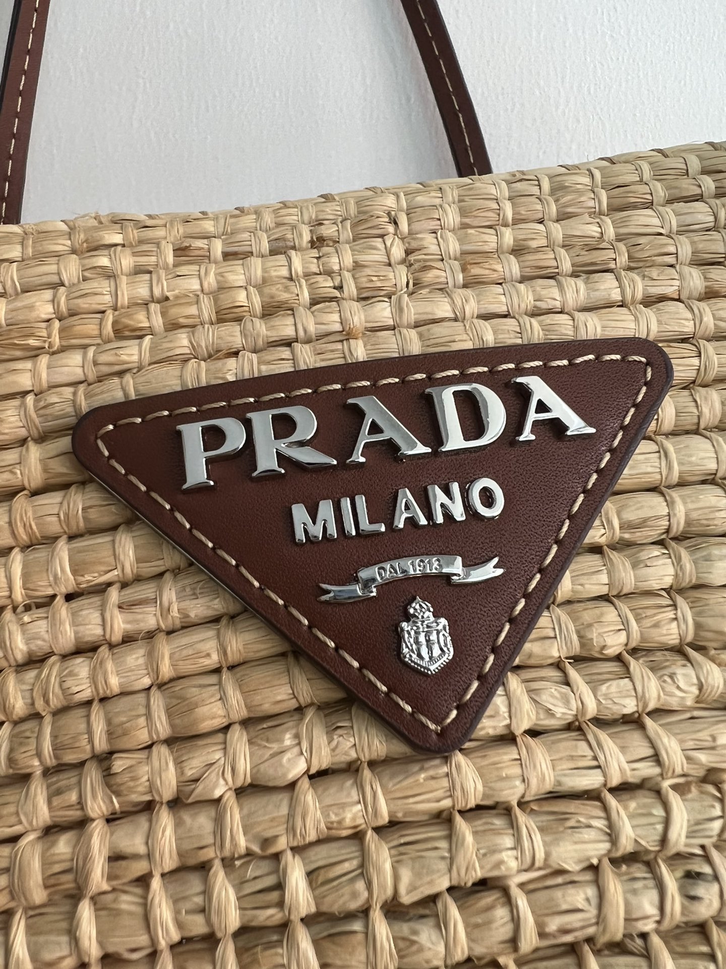 [TOP] PRADA Paglia Vitello Woven Braided Basket Tote Bag 25×25×16 cm - 2 Colors