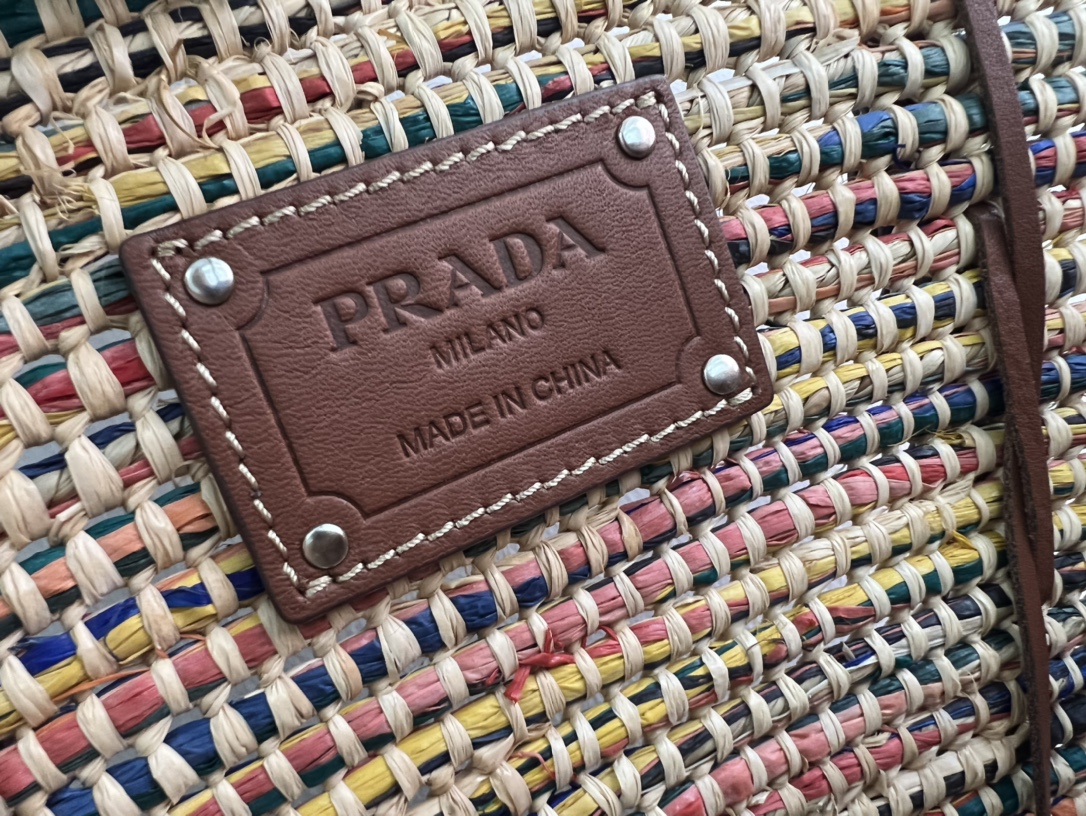 [TOP] PRADA Paglia Vitello Woven Braided Basket Tote Bag 25×25×16 cm - 2 Colors