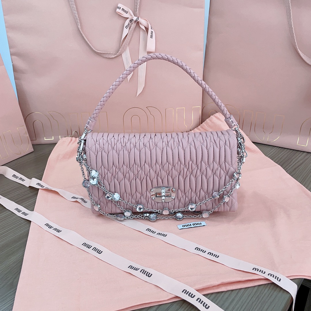 [TOP] Miu Miu Lambskin Bag 22 x 12x 4.5cm - 3 Color