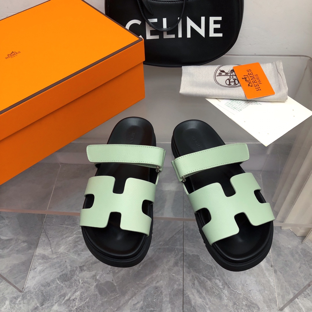 [TOP] HERMES Slides - Black & Green