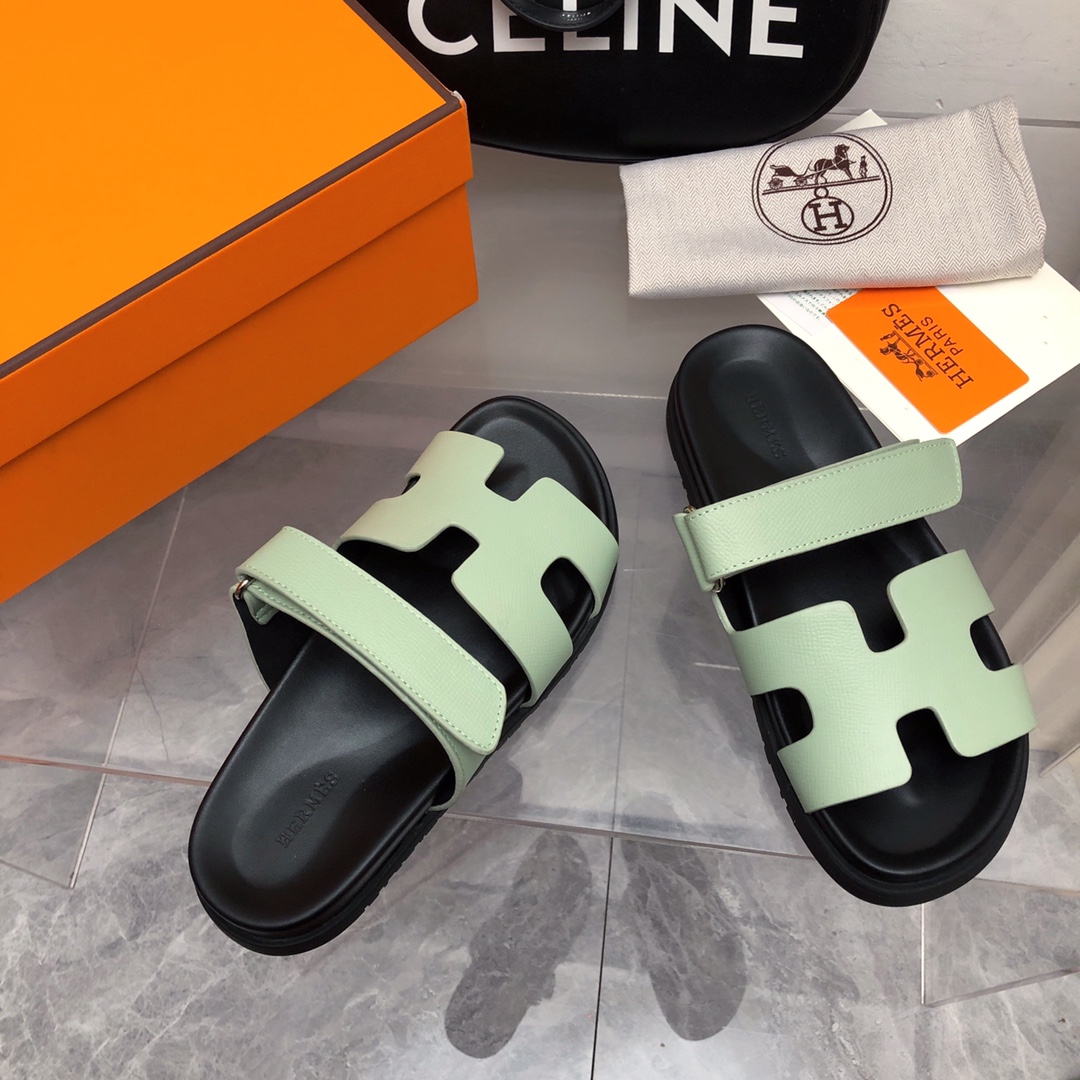 [TOP] HERMES Slides - Black & Green