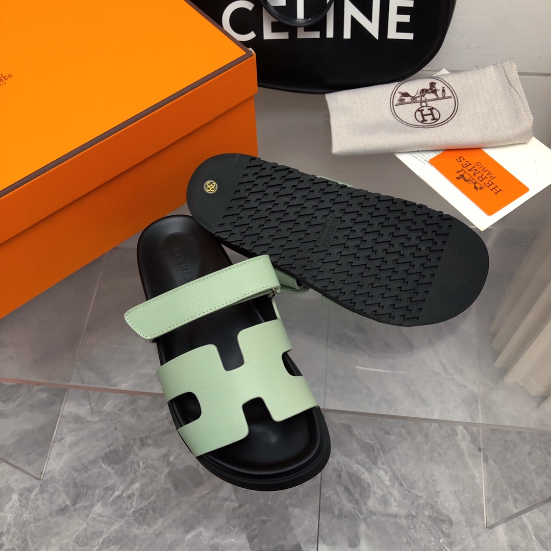 [TOP] HERMES Slides - Black & Green