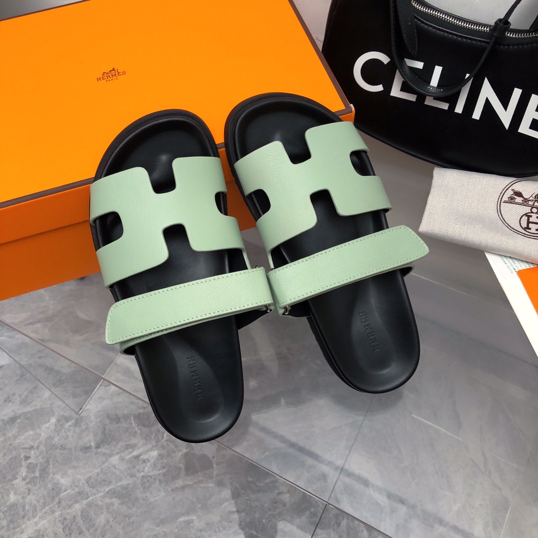 [TOP] HERMES Slides - Black & Green