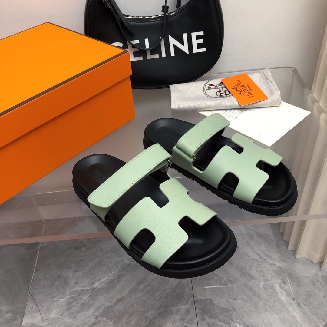 [TOP] HERMES Slides - Black & Green