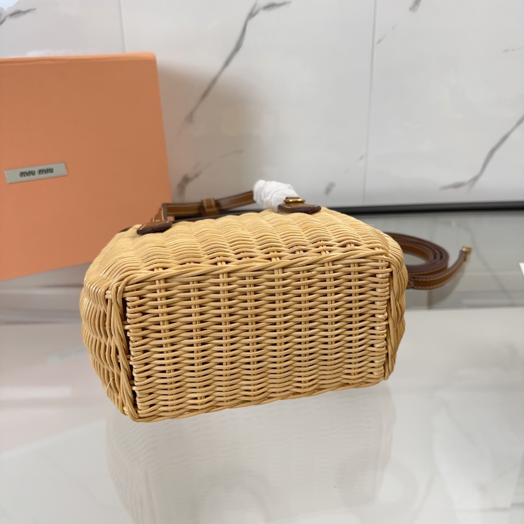 [TOP] Miu Miu Vine Edible Vegetable Basket Bag 15x20x8.5cm