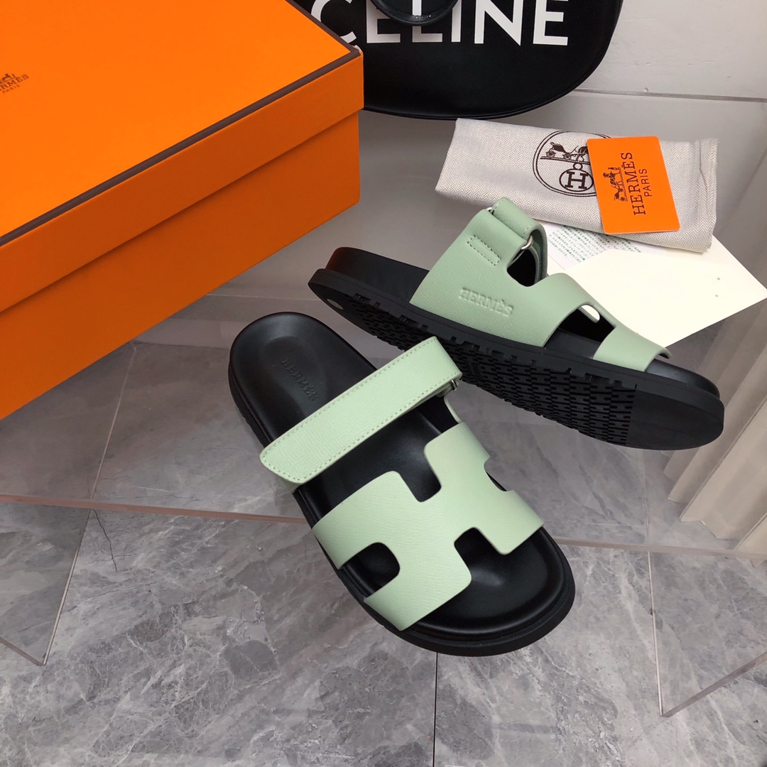 [TOP] HERMES Slides - Black & Green