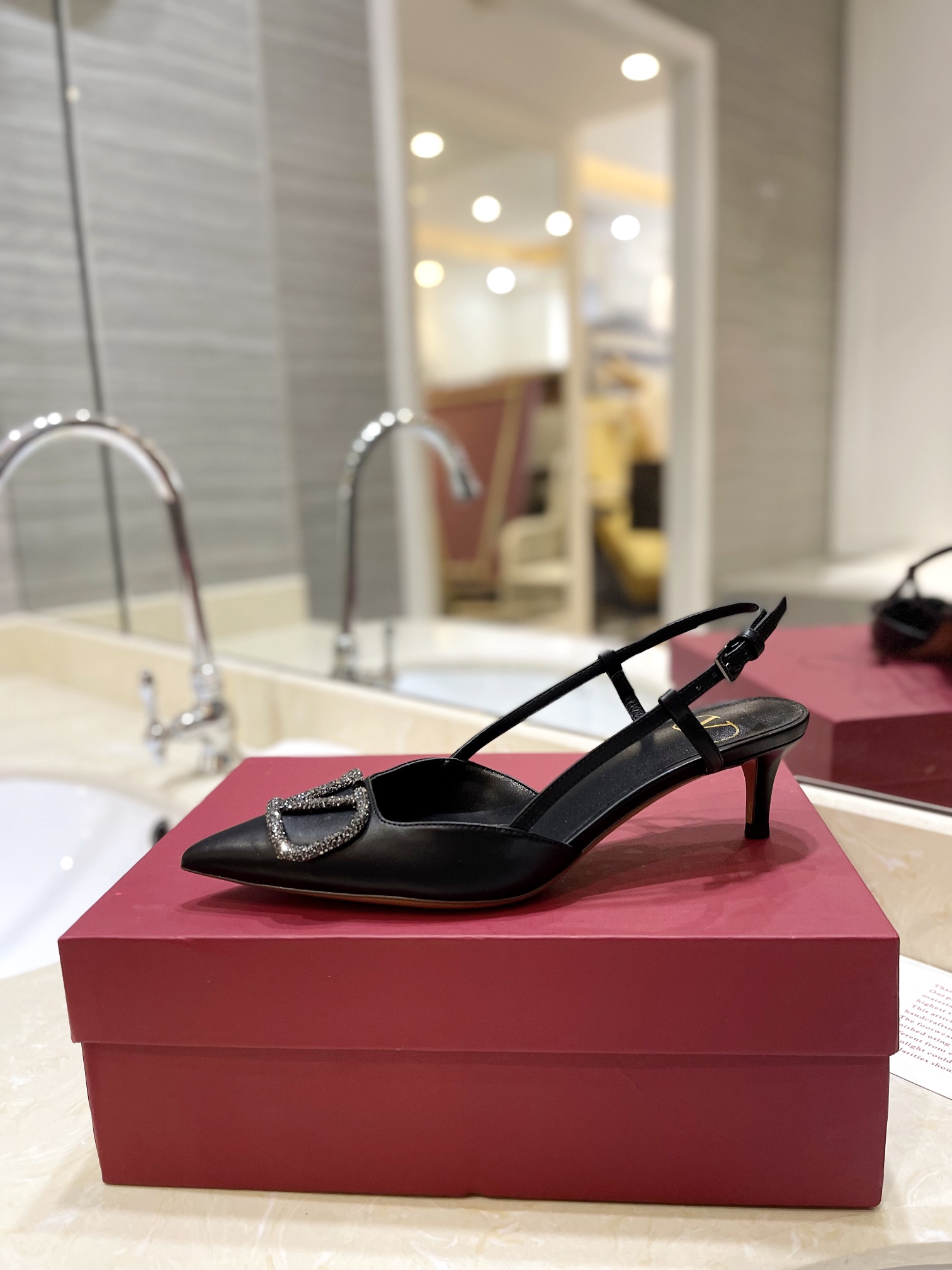 [TOP] VALENTINO Crystal Diamond Buckle High Heels - Black