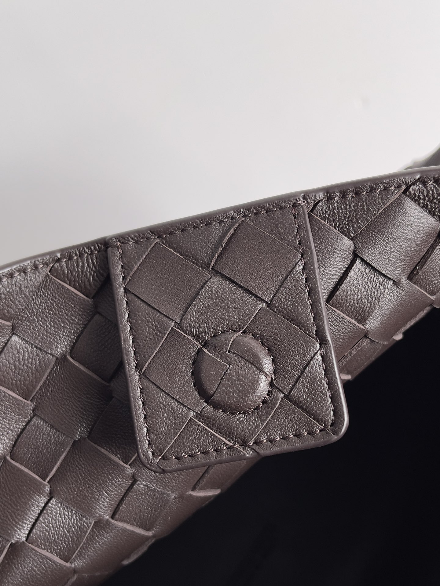 [TOP] Bottega Veneta BV Andiamo Parachute bag 30*26*20cm - 7 Colors - 711 Luxury