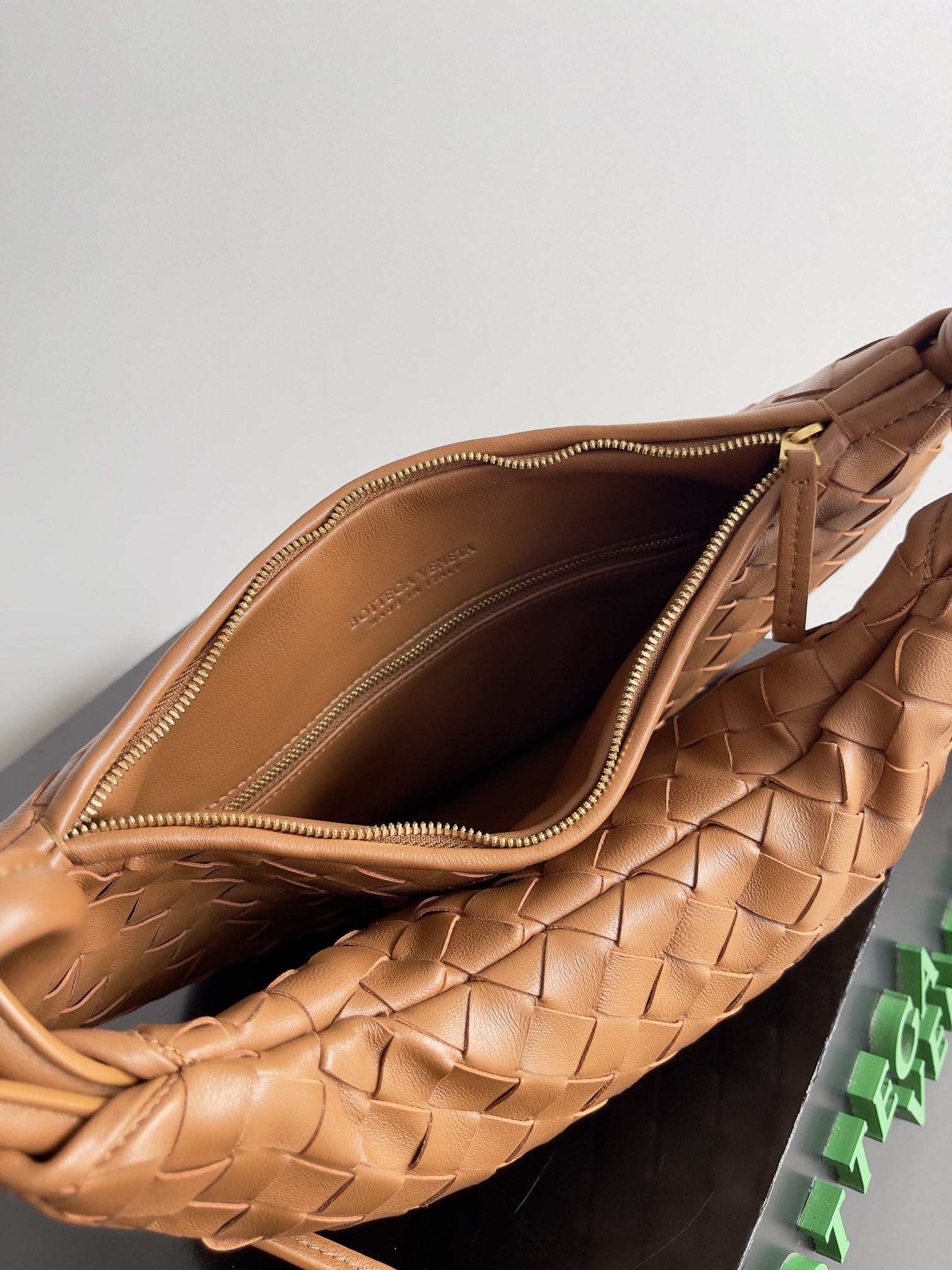 [TOP] Bottega Veneta BV GemeIIi Bag 36x10x25cm - Bown