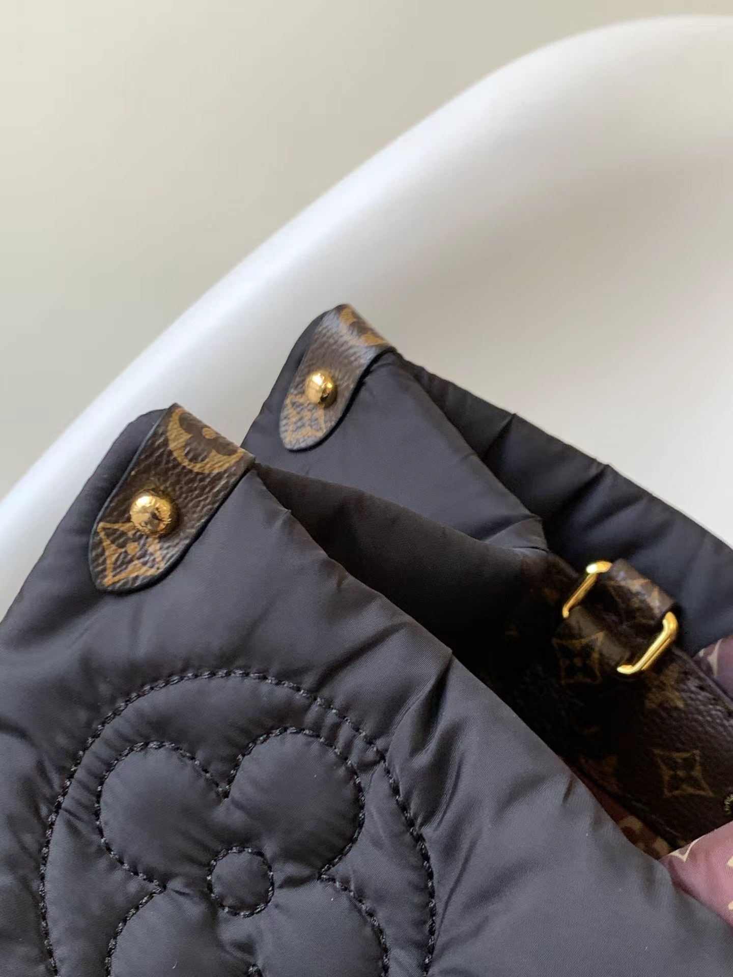 [TOP] Louis Vuitton LV On The Go Monogram Tote Bag 41×34×19 cm- Black