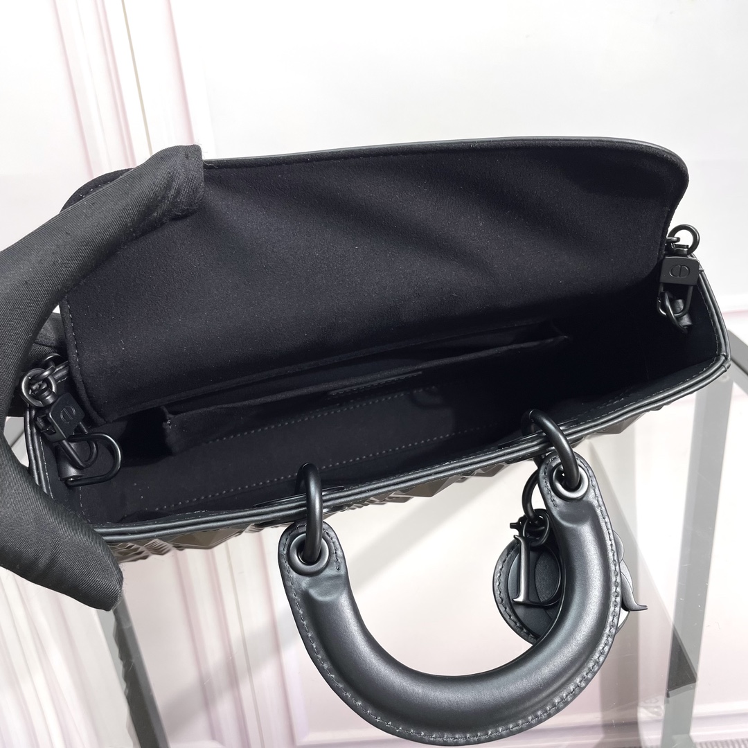 [TOP] Christian Dior Lady D-Joy Bag Diamonds Motif 26x6x14cm - 2 Color