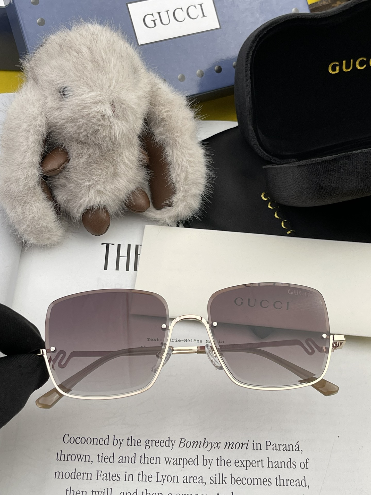 [TOP] Gucci Half Frame Sunglasses - 3 Color