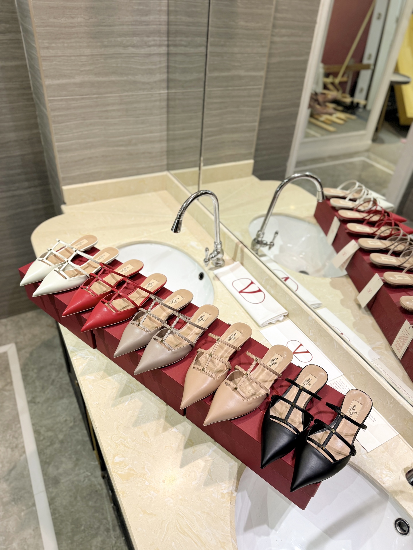 [TOP] VALENTINO Micro-heeled Mules with Mini Rivets  - 5 Color