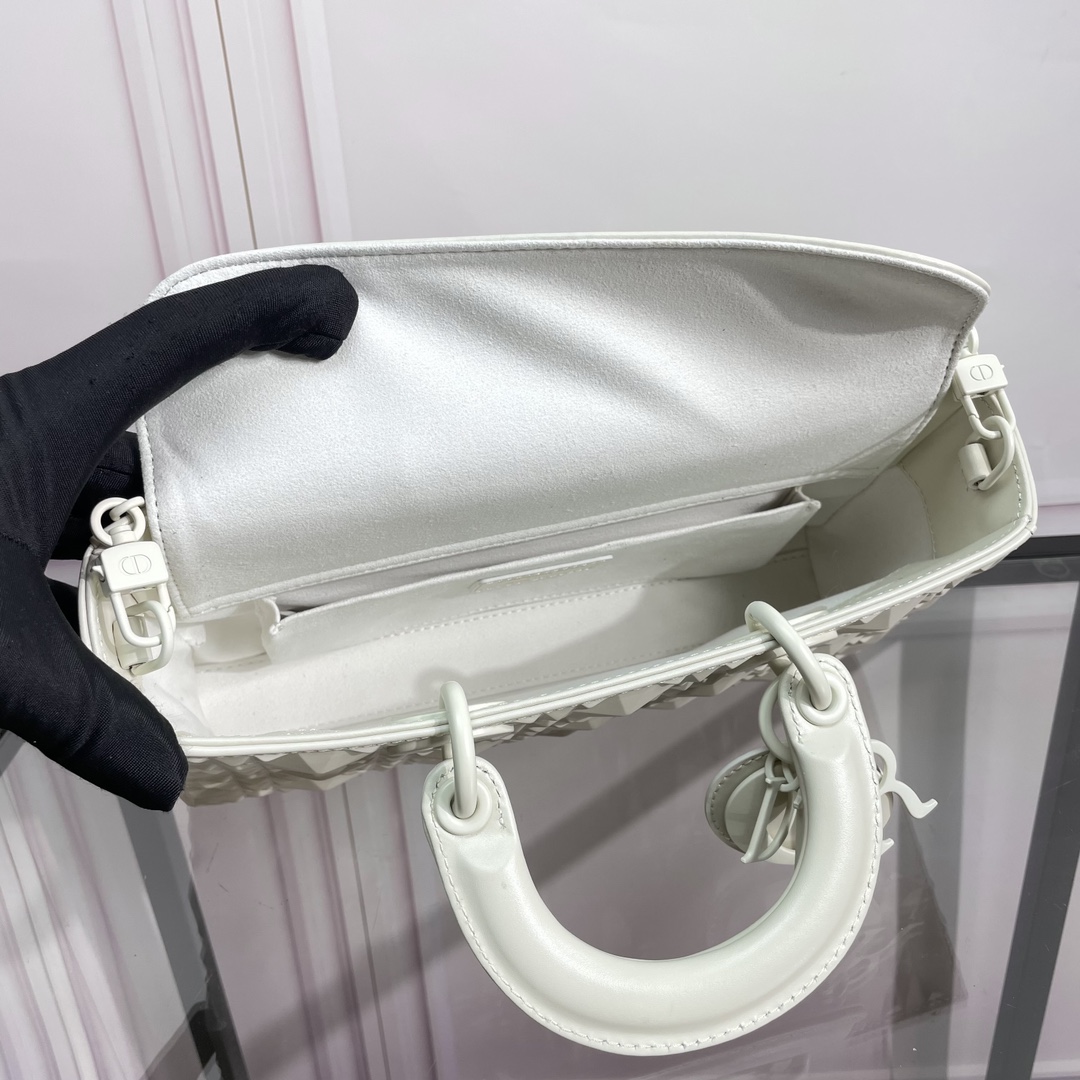 [TOP] Christian Dior Lady D-Joy Bag Diamonds Motif 26x6x14cm - 2 Color