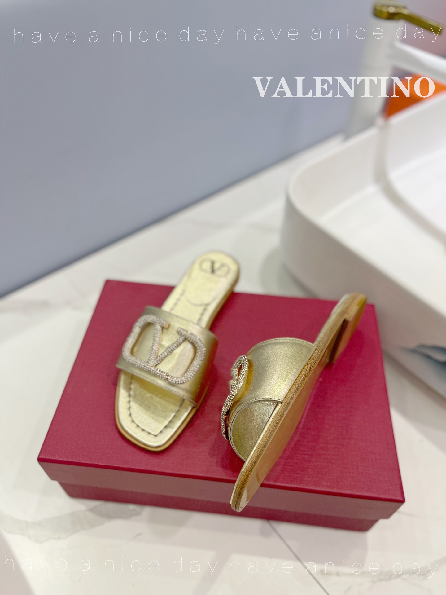 [TOP] VALENTINO Slippers with Logo  - 8 Color