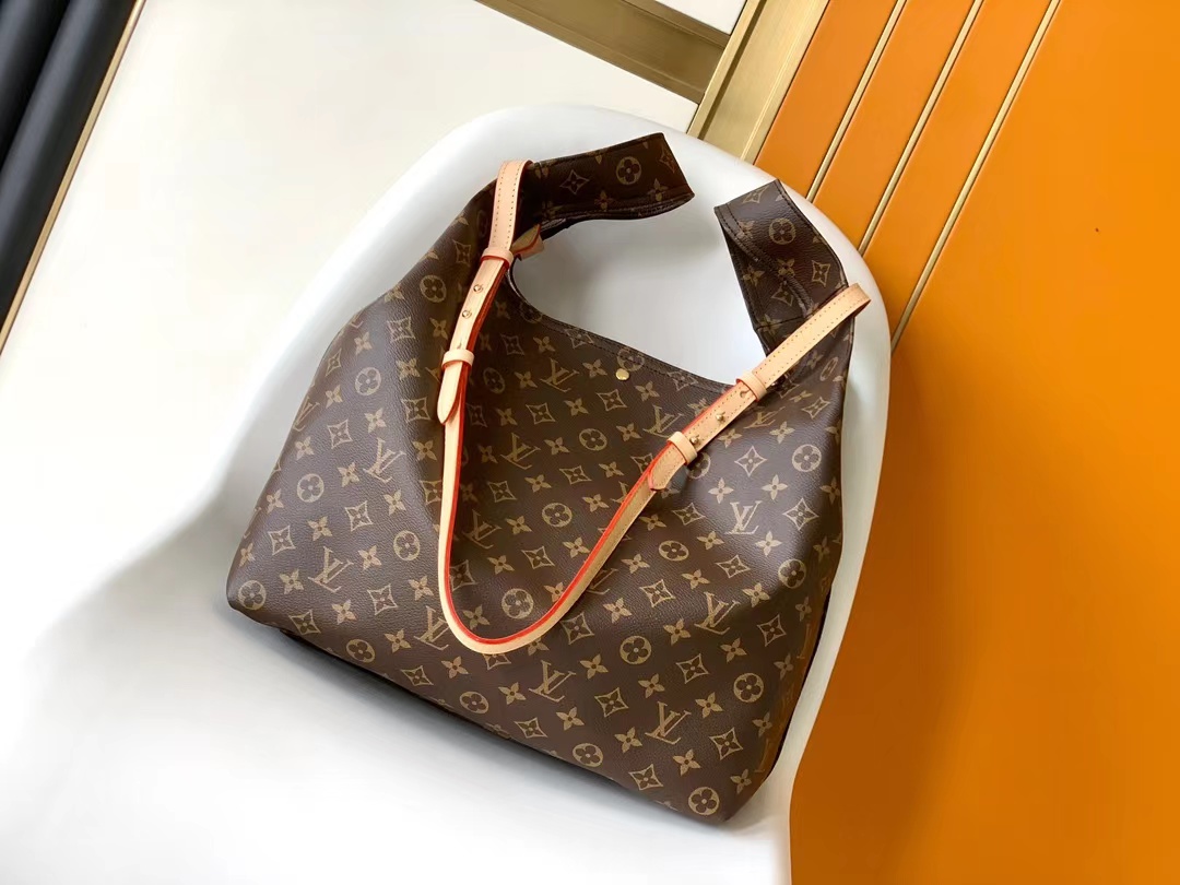 [TOP] Louis Vuitton LV  Atlantis GM Monogram Shoulder Bag 34×34×13.5cm