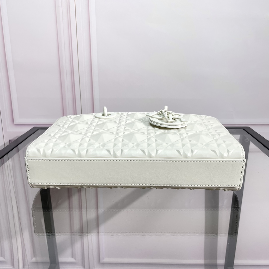 [TOP] Christian Dior Lady D-Joy Bag Diamonds Motif 26x6x14cm - 2 Color