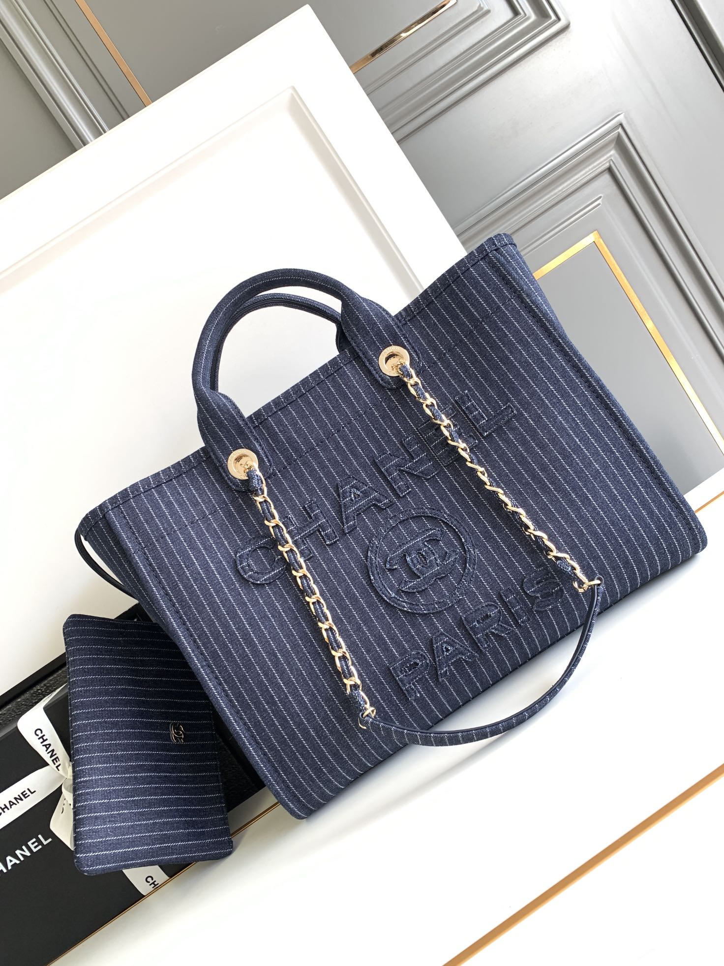 [TOP] CHANEL Deauville Tote Shopping Bag 32cm/38cm - Striped Denim