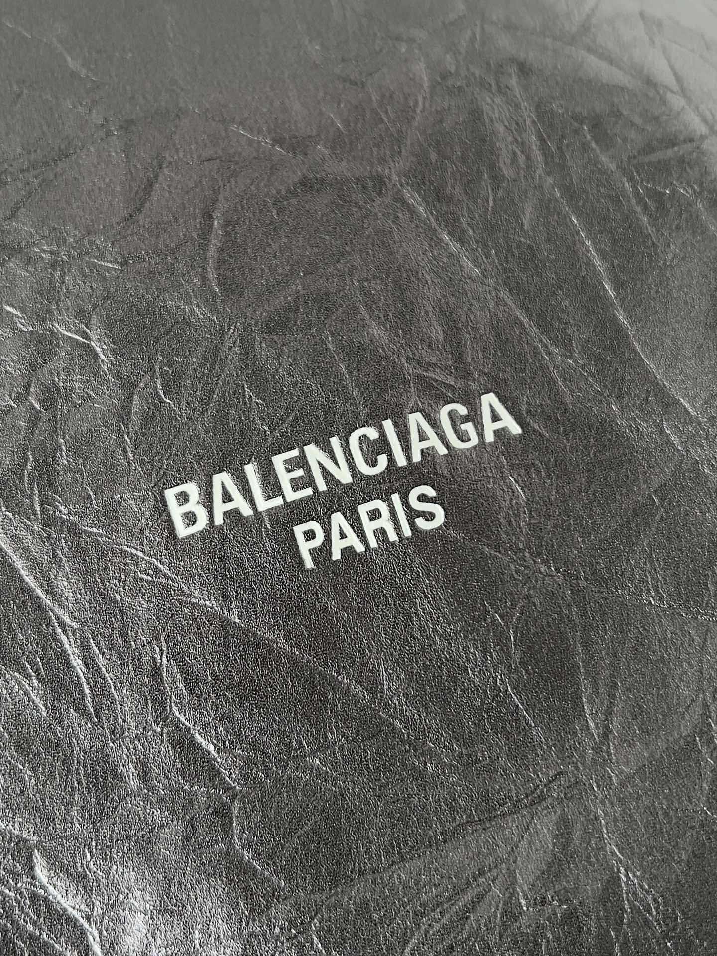 [TOP] BALENCIAGA CRUSH Leather Tote Bag 23.9×25.9×9.9 cm - Black