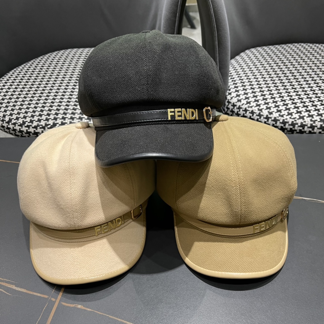 [TOP] FENDI Versatile Beret - 3 Colors