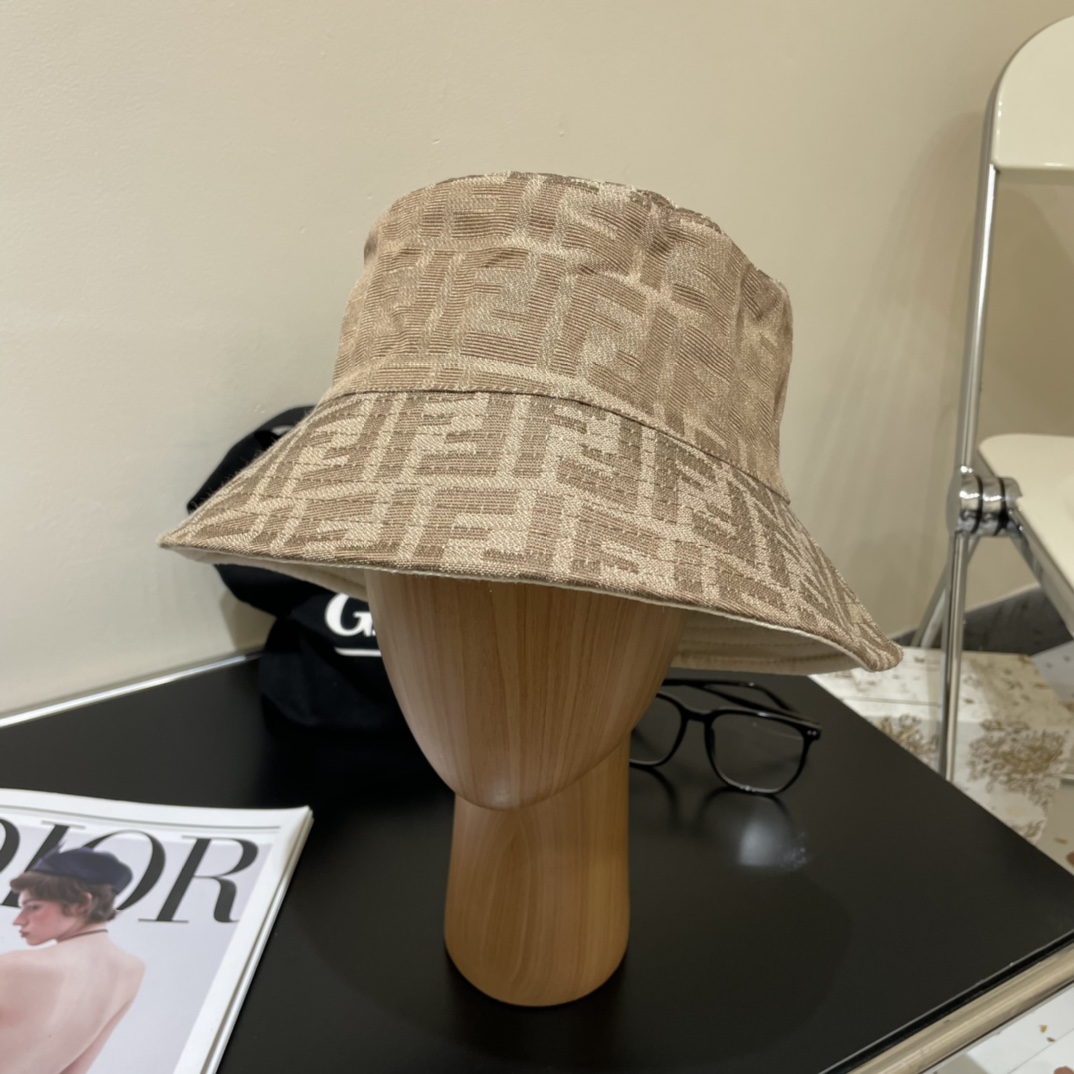 [TOP] FENDI FENDI Fisherman's Hat