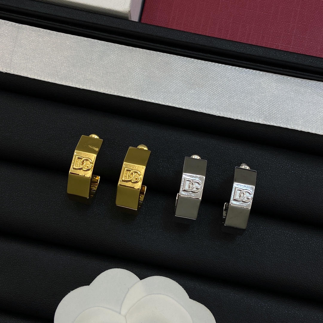 [TOP] Dolce & Gabbana D&G Earrings-2 Colors