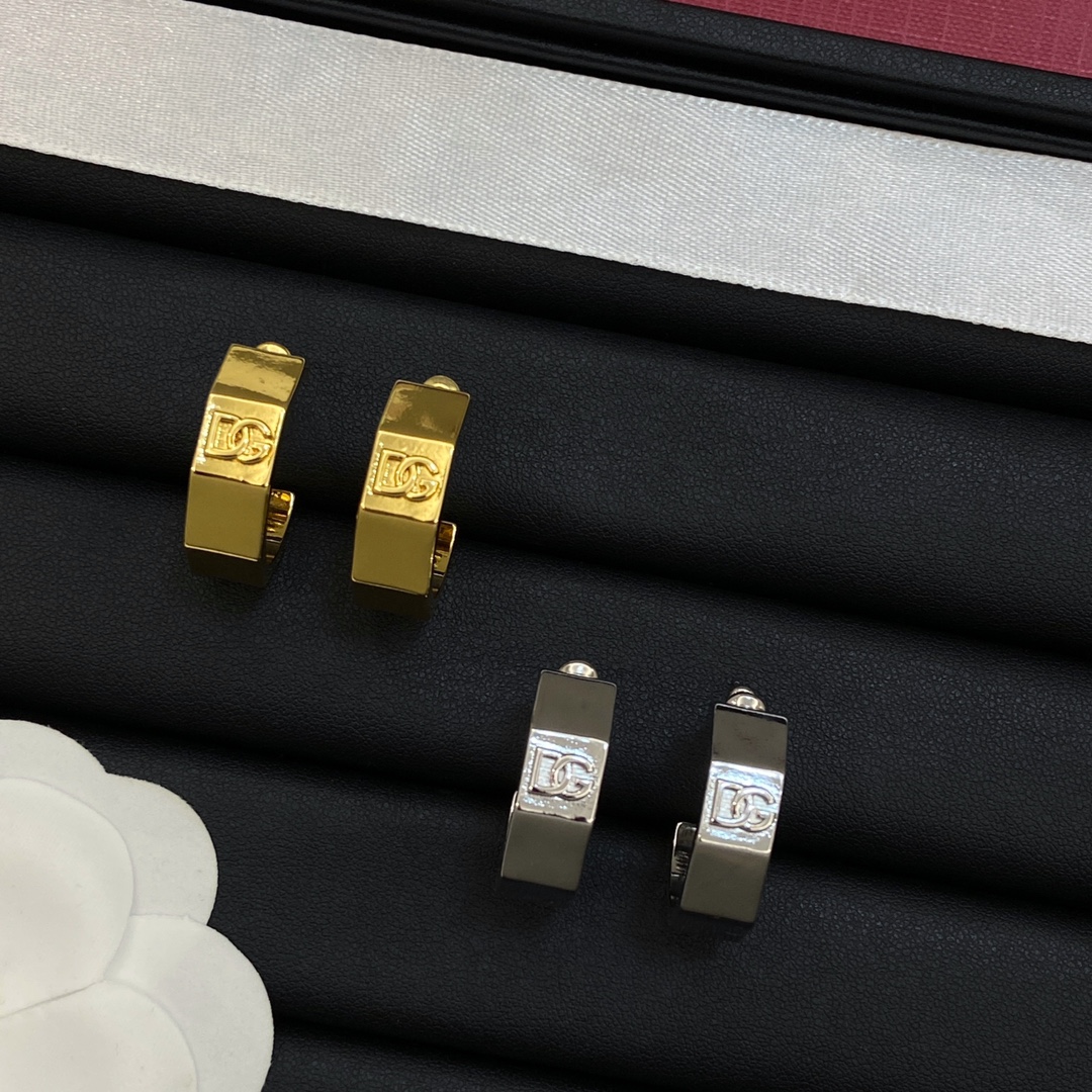 [TOP] Dolce & Gabbana D&G Earrings-2 Colors