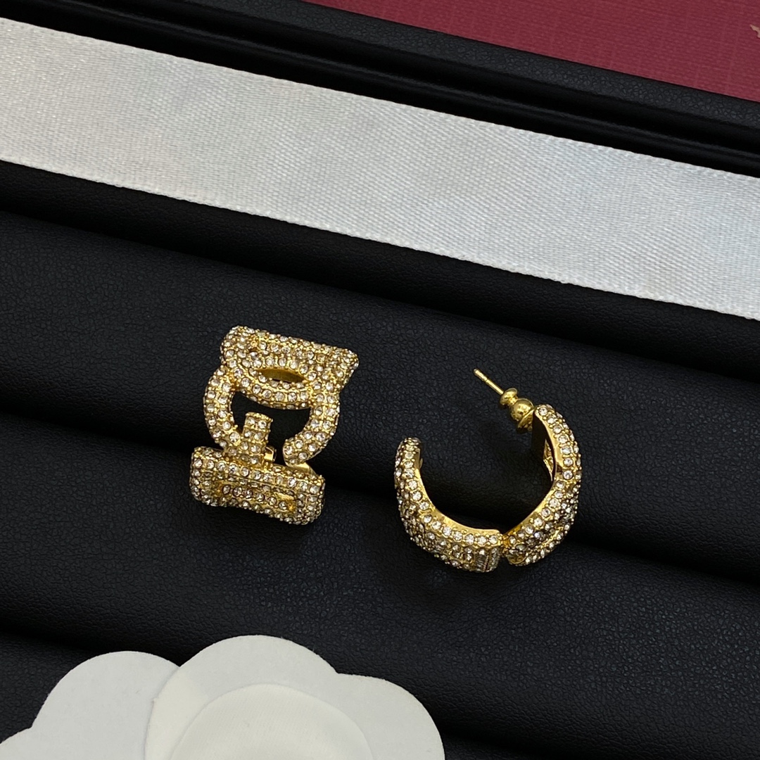 [TOP] Dolce & Gabbana D&G Earrings-Gold