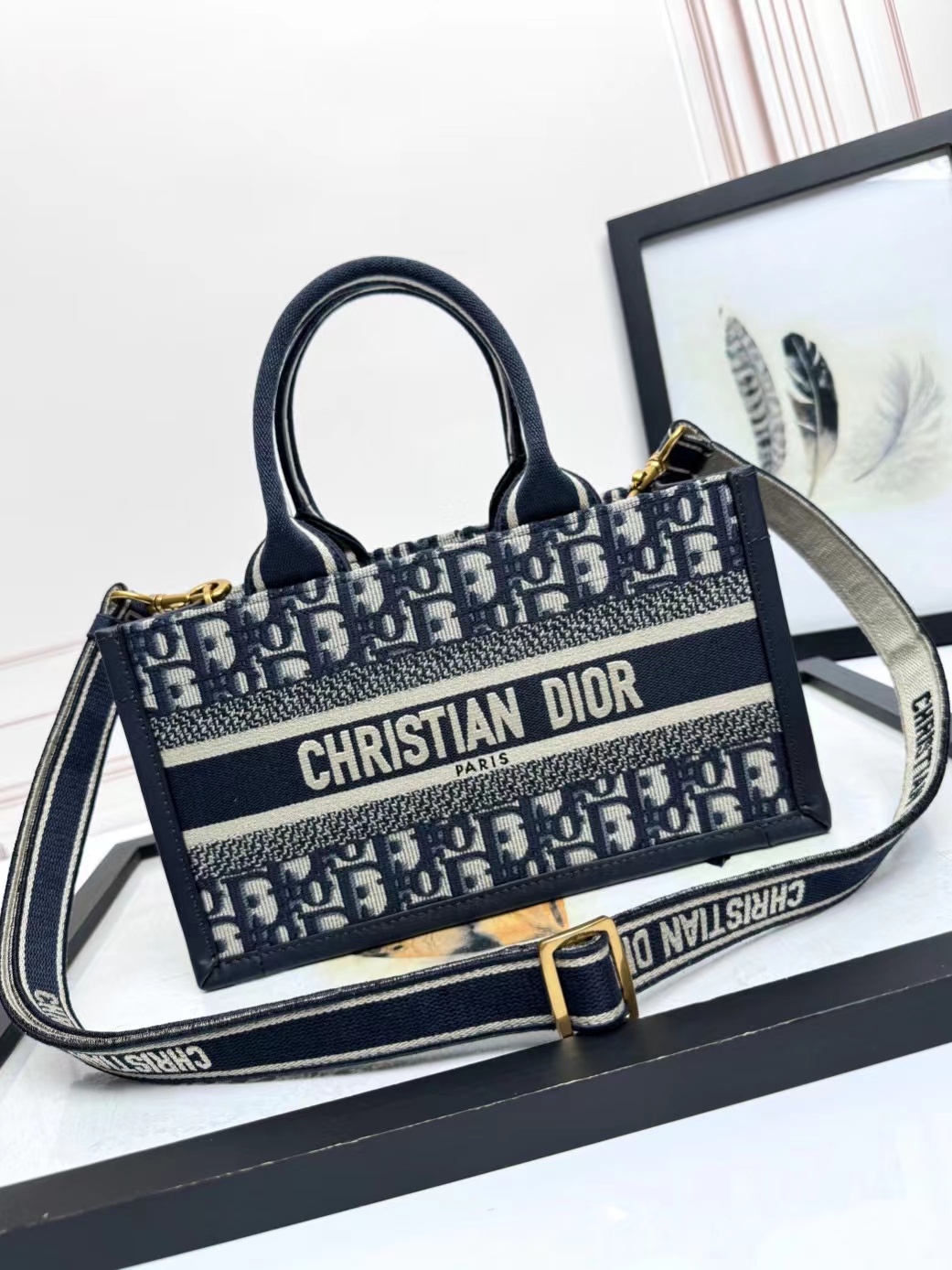 [TOP] Christian Dior Book Tote Bag  27x14×11cm with Blue Print Embroidery