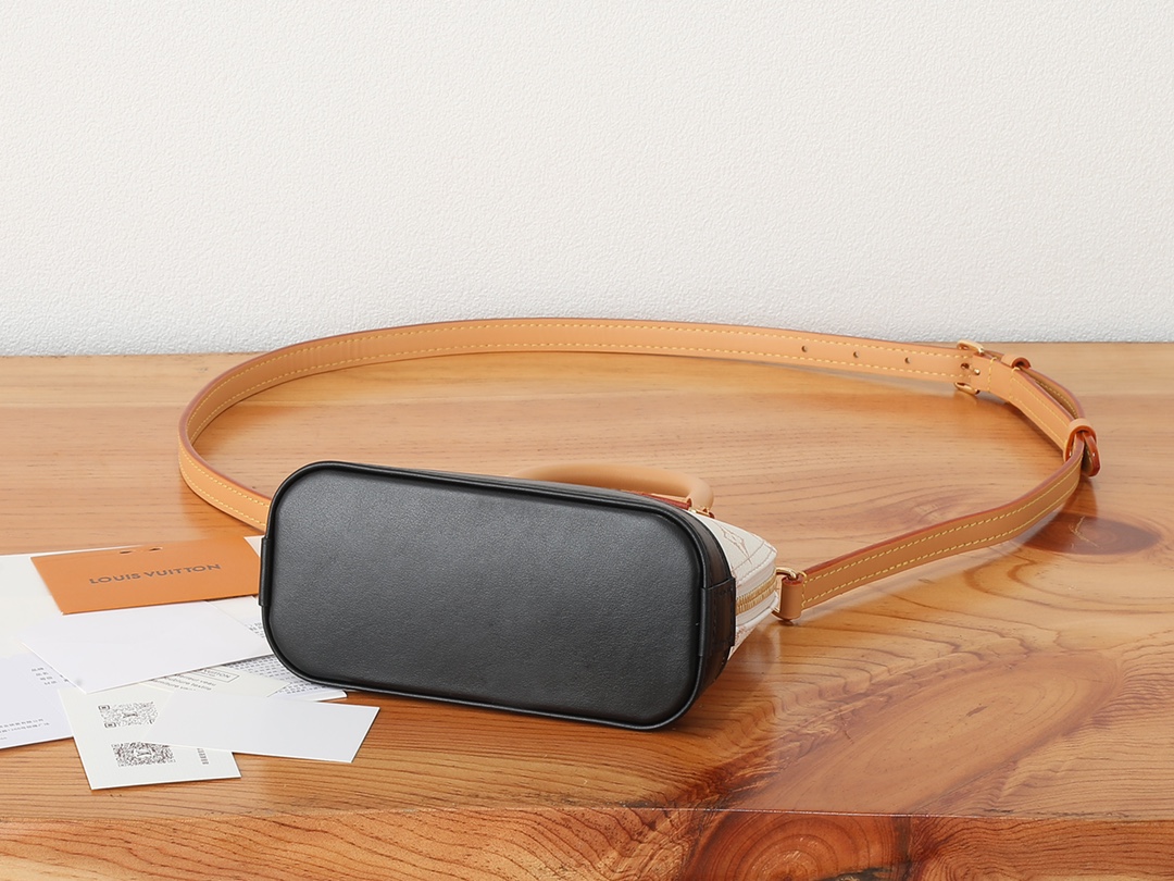 [TOP] Louis Vuitton LV Monogram Dune Alma Nano Bag 18x12x8cm - Beige