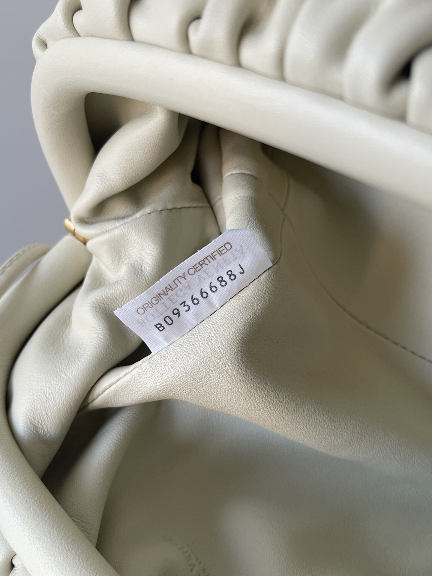 [TOP] Bottega Veneta BV Mini Pouch Bags 23*13*5cm - Beige