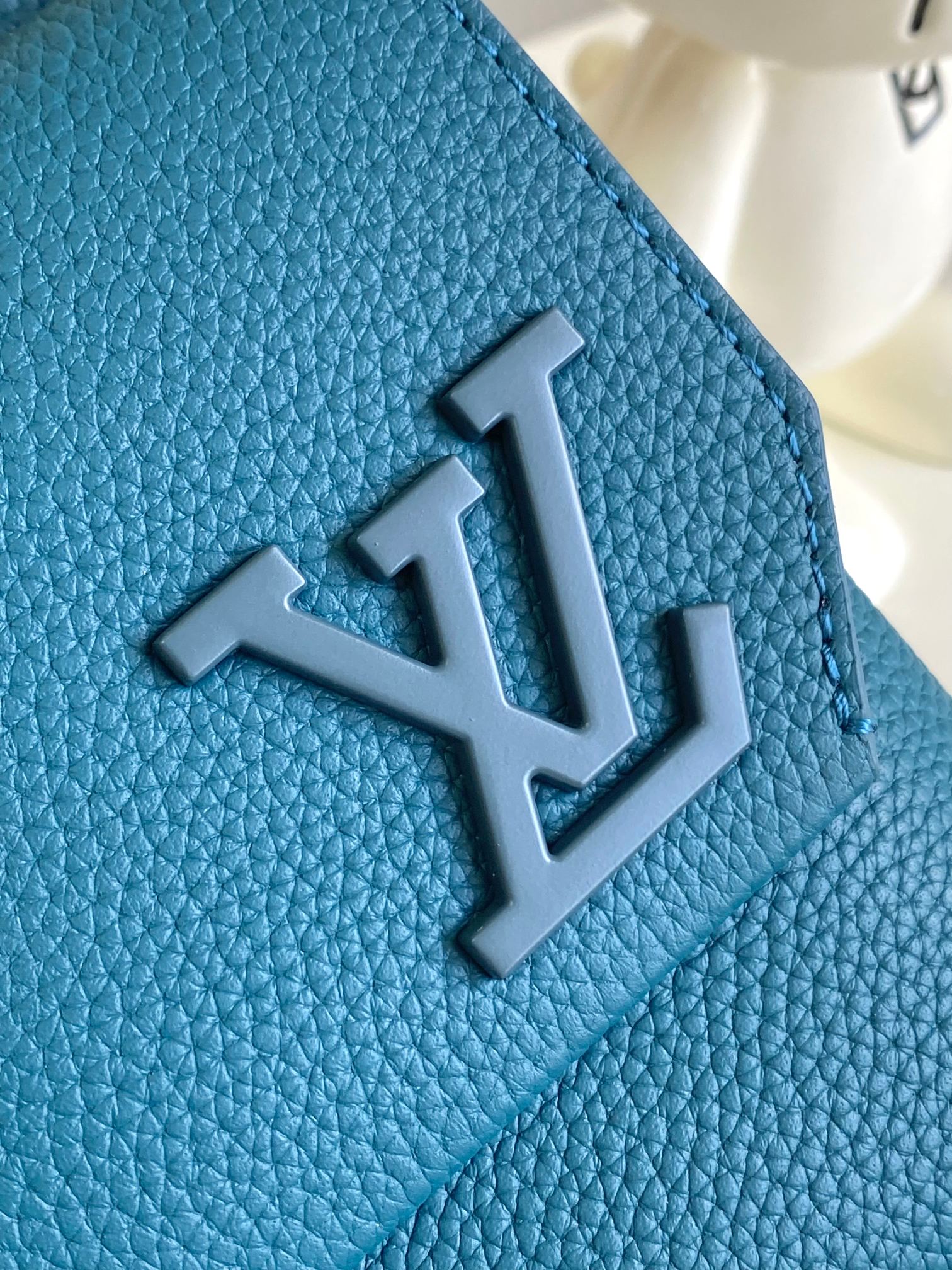 [TOP] Louis Vuitton LV Fastline Bag 23.5x18x7cm - Blue