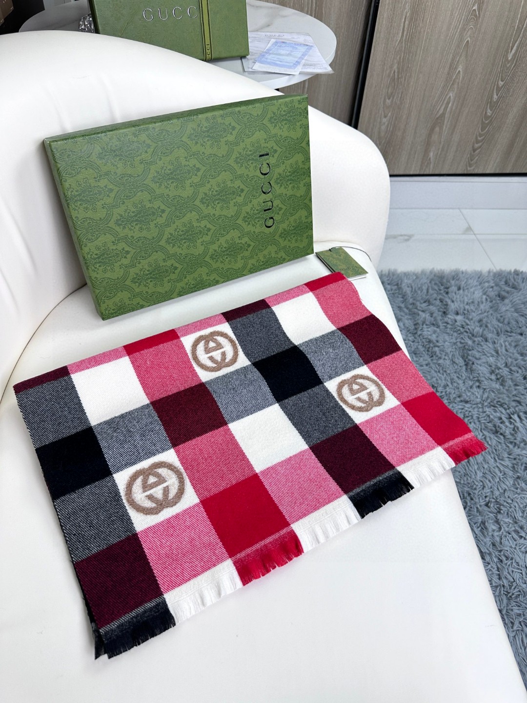 [TOP] GUCCI Cashmere Scarf 45×185 cm-Red