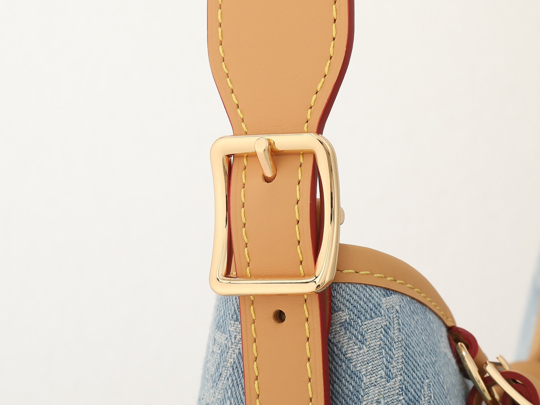 [TOP] Louis Vuitton LV By The Pool Monogram Denim Carryall Bag 29x24x12cm - Denim Blue