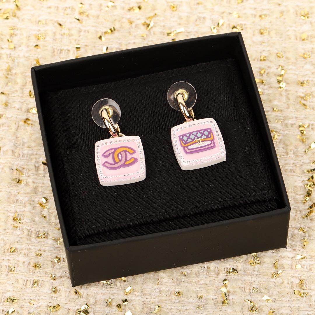 [TOP] CHANEL Earrings-Pink