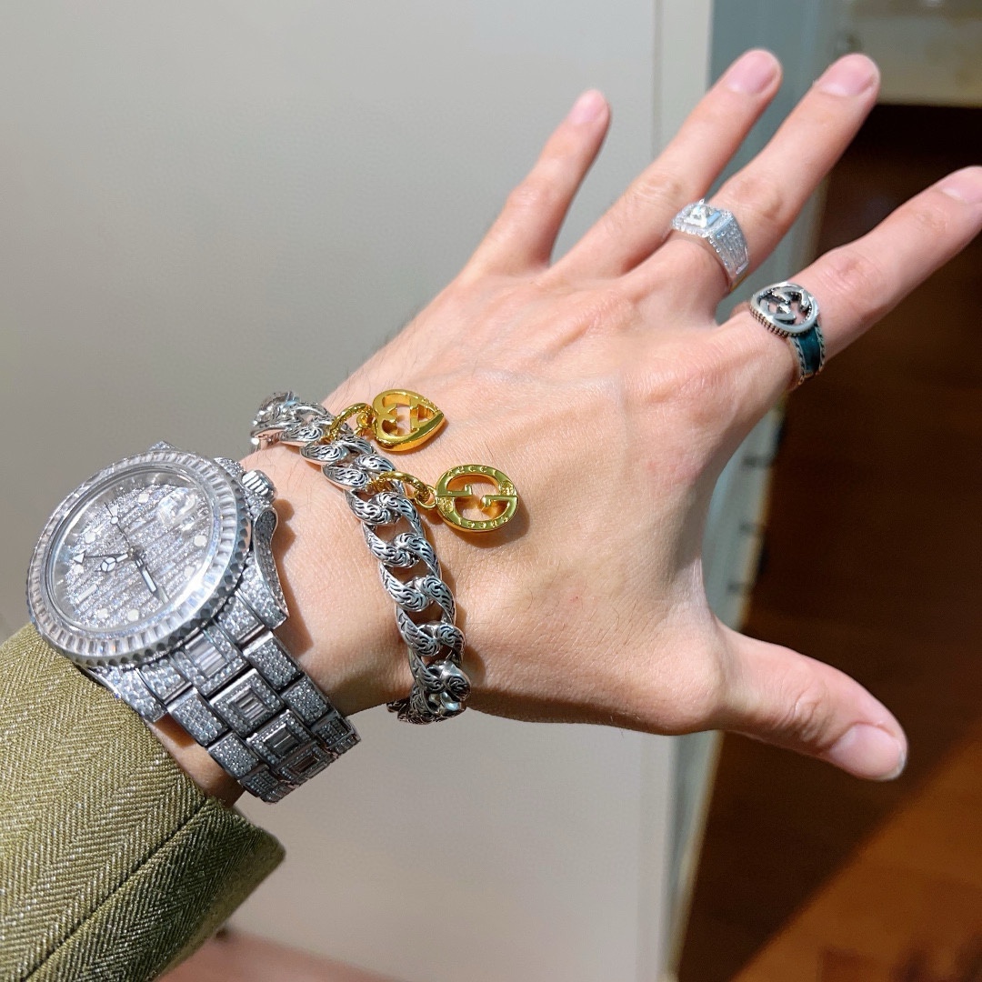 [TOP] GUCCI  Bracelet