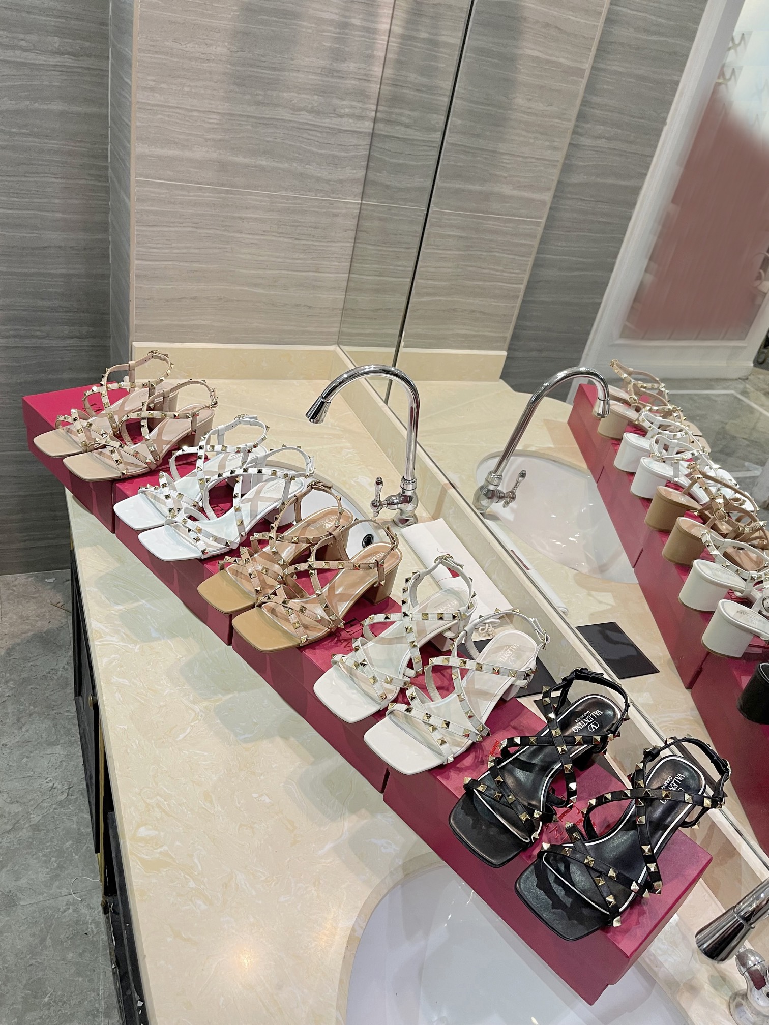 [TOP] VALENTINO Middle Heel Sandals with Mini Rivets  - 5 Color