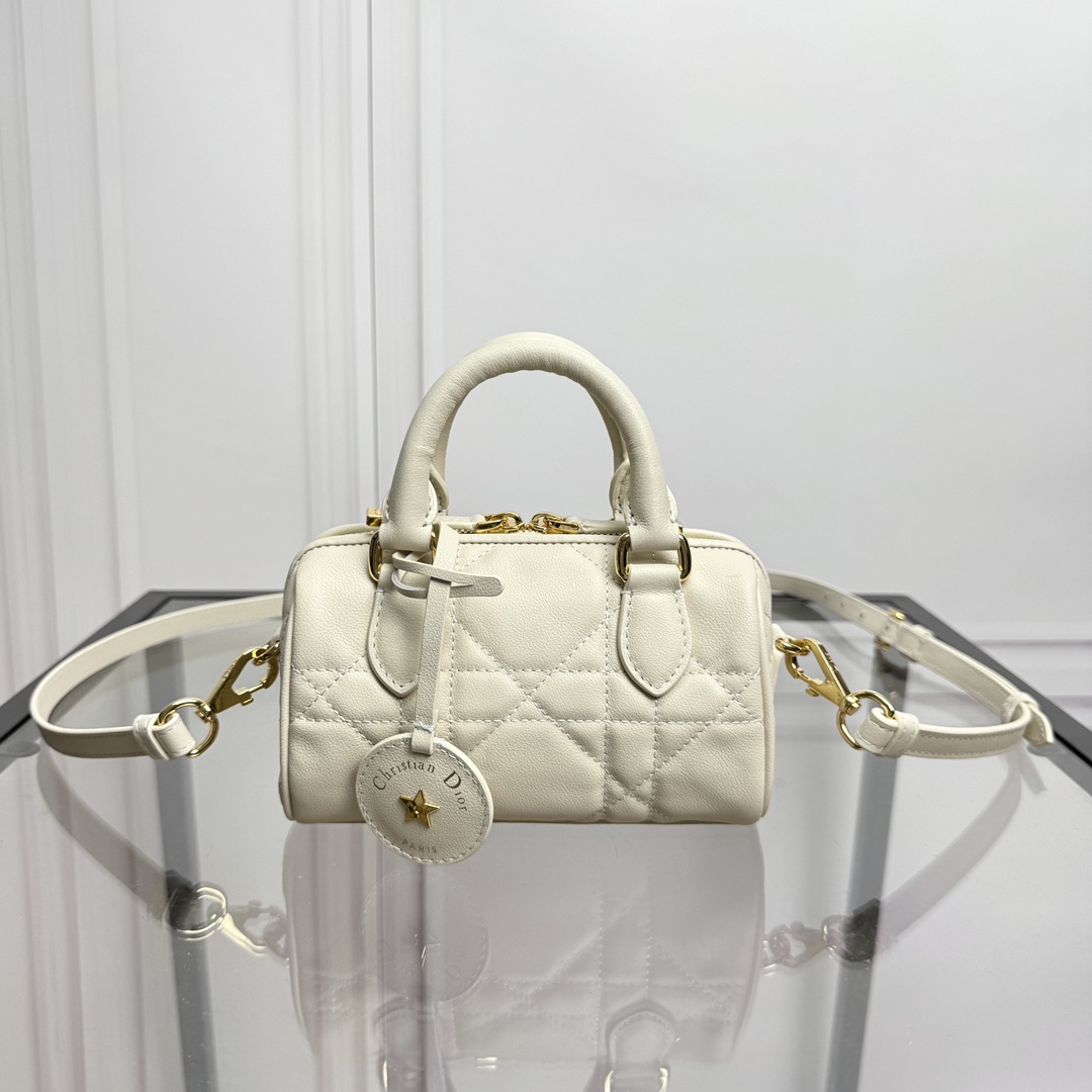 [TOP] Christian Dior Groove 16/20/25 Bag 16.5x10x8cm/20.5x13.5x12cm/25x19x16cm - White