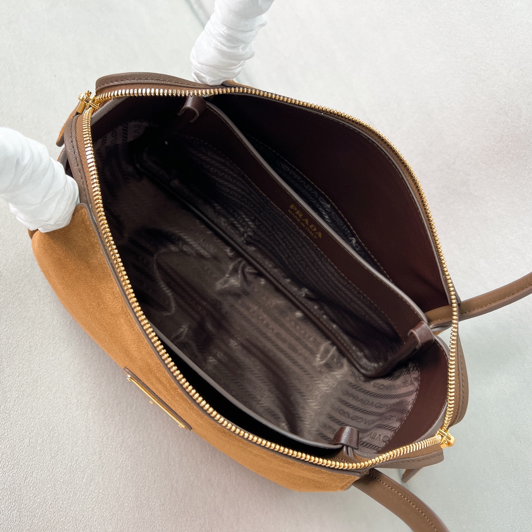 [TOP] PRADA Soft Grain Hobo Bag 28*16*10.5cm - Brown