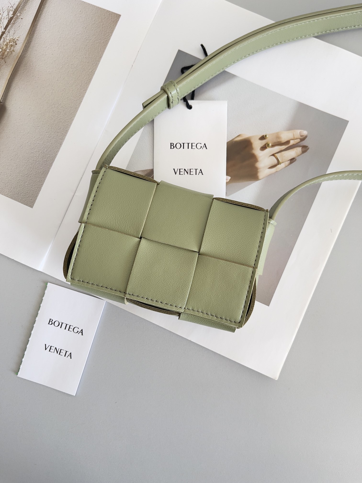 [TOP] Bottega Veneta BV Cassette Bag Mini 12x8x4cm - Green
