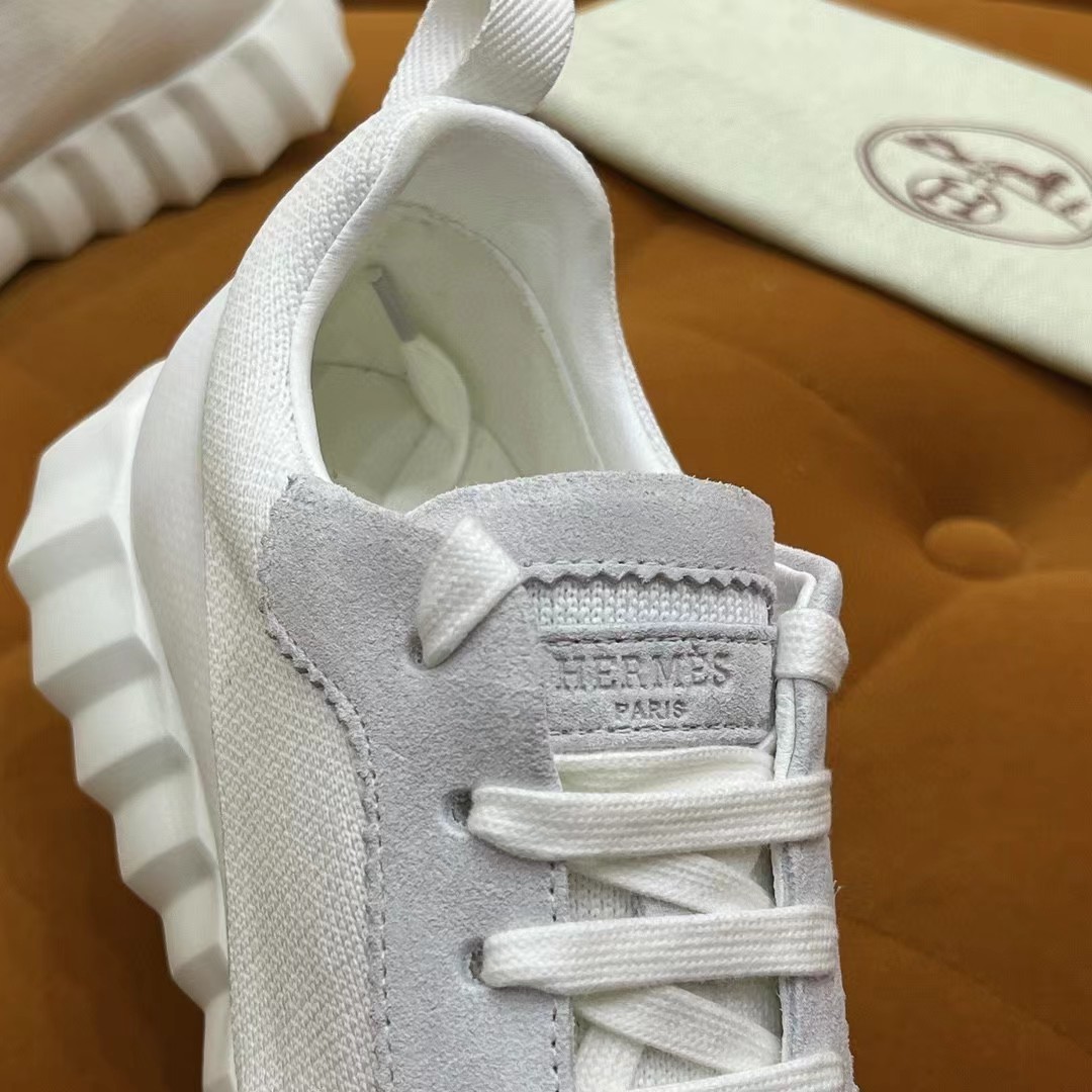 [TOP] HERMES Sneakers - White with 9 Different Logos