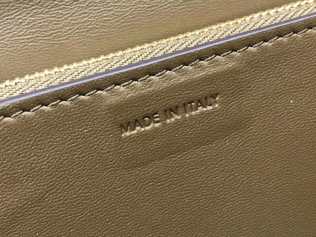 [TOP] CELINE Classic Box Bag 24CM - 2 Colour