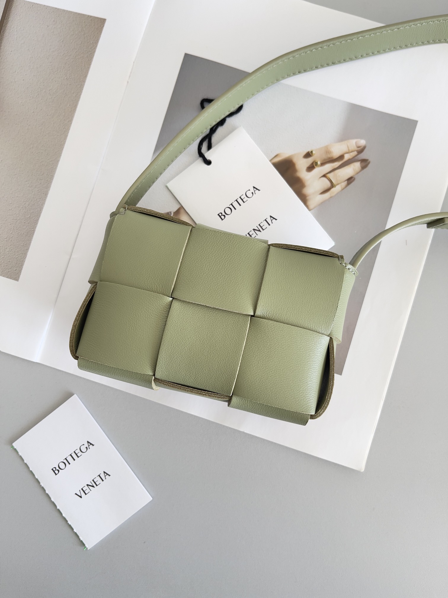 [TOP] Bottega Veneta BV Cassette Bag Mini 12x8x4cm - Green