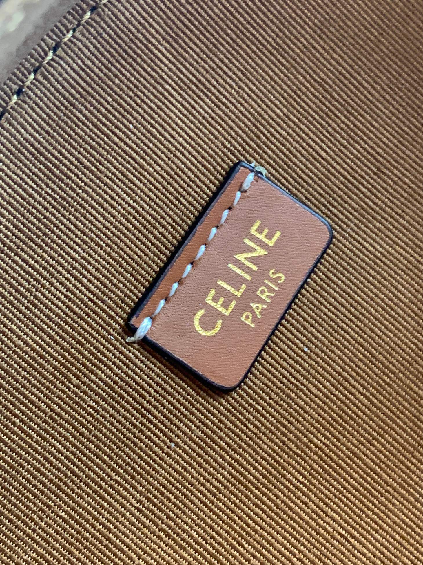 [TOP] CELINE Monogram Cowhide Half Month Bag 18*12.5*6CM