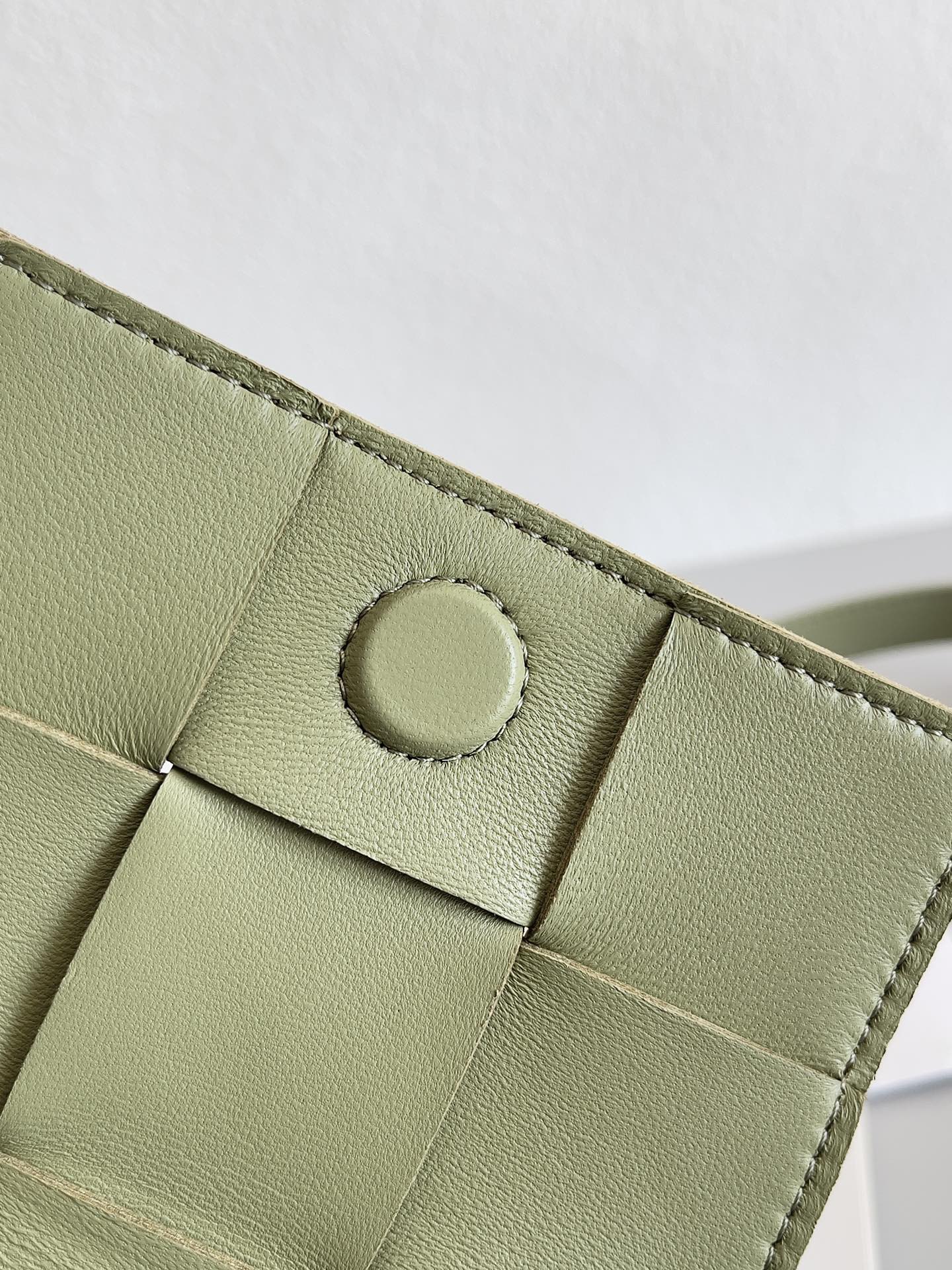 [TOP] Bottega Veneta BV Cassette Bag Mini 12x8x4cm - Green