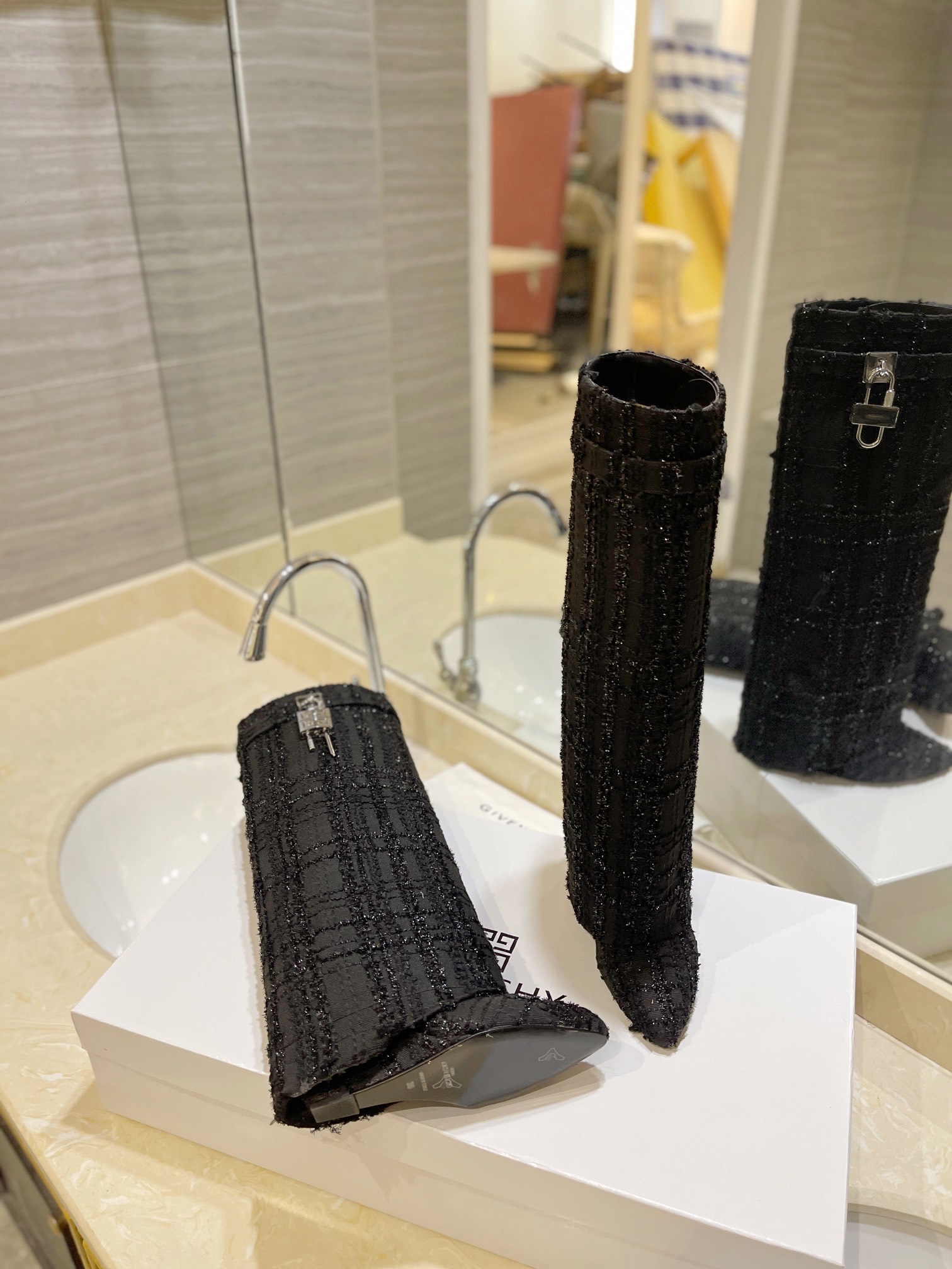 [TOP] GIVENCHY Jacquard Plaid Fabric Height Heel Long Boots - Black