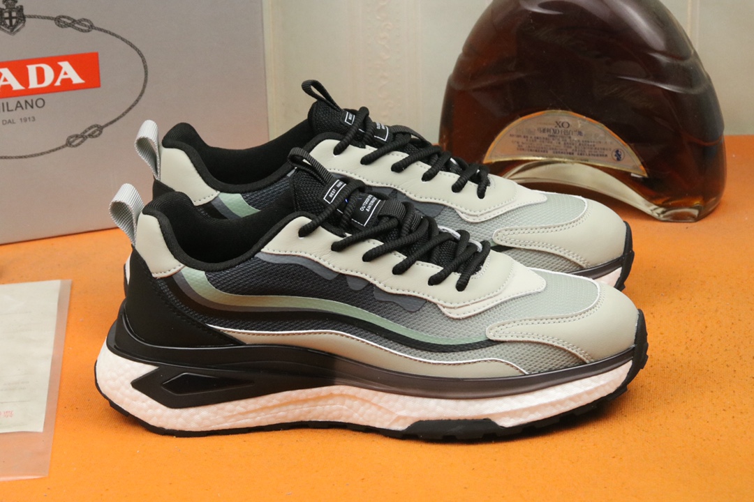[TOP] PRADA Sport Shoes - 2 Colors