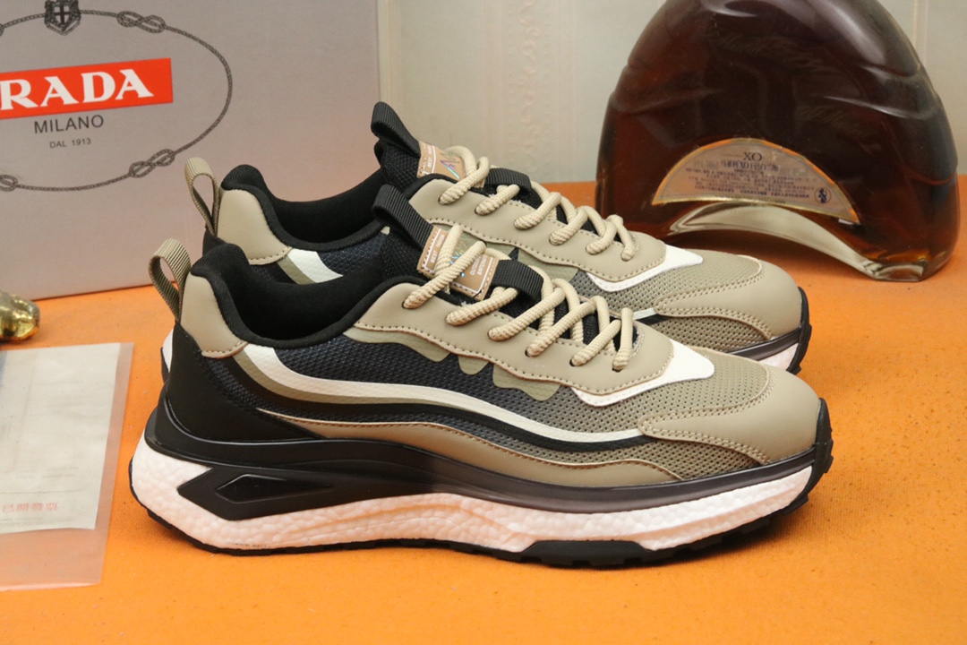 [TOP] PRADA Sport Shoes - 2 Colors