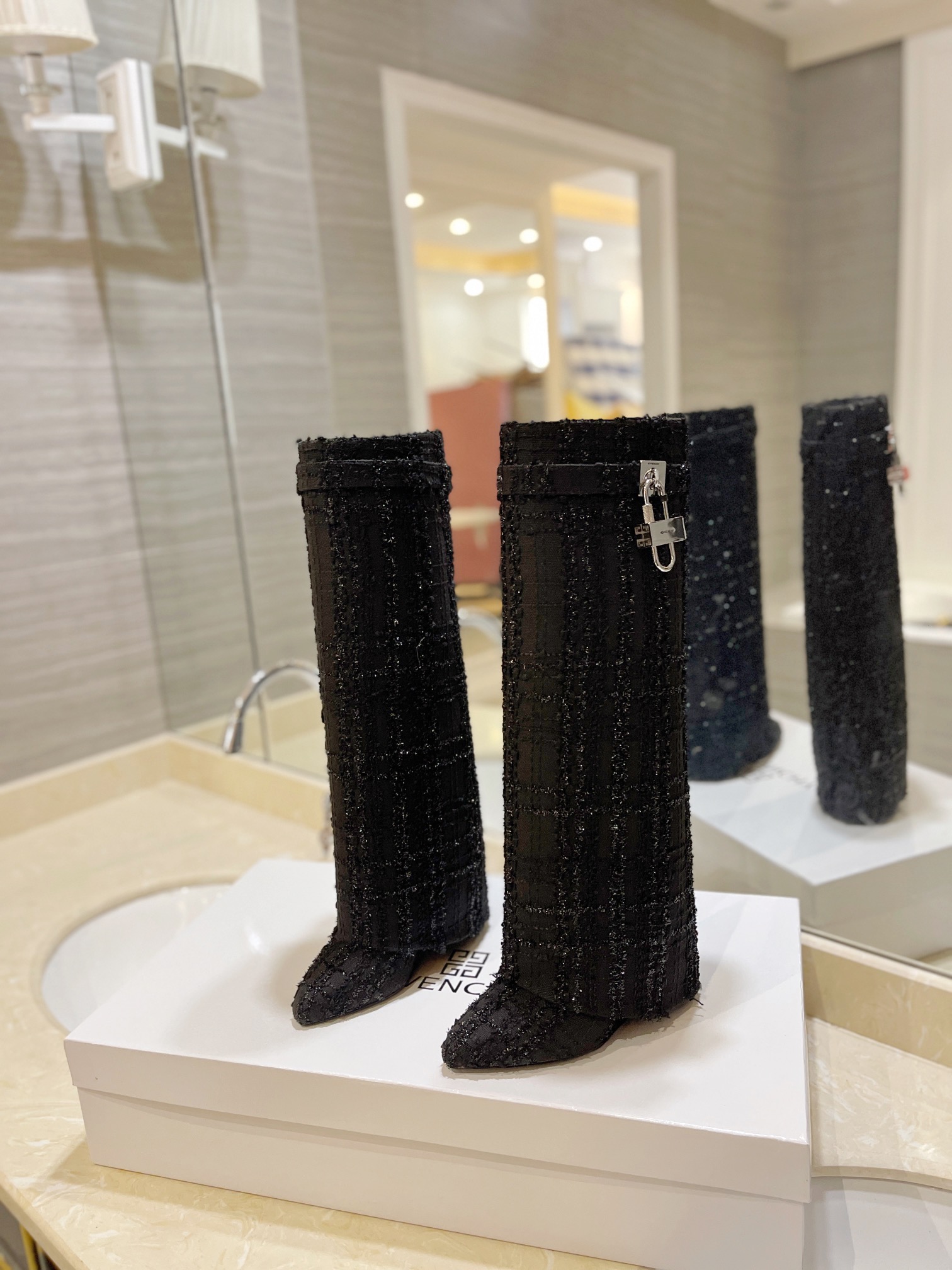 [TOP] GIVENCHY Jacquard Plaid Fabric Height Heel Long Boots - Black